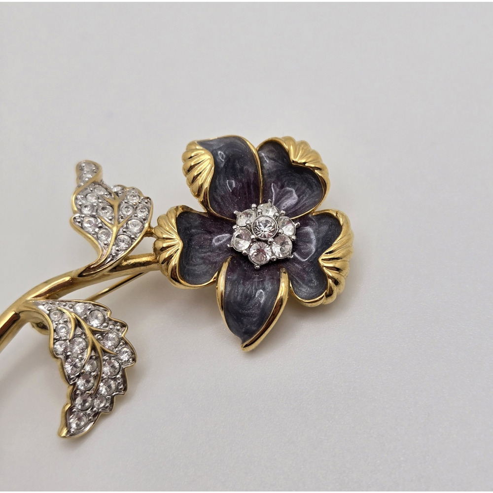 Vintage Nolan Miller Brooch Enamel Flower Rhinestone Goldtone Pin Classic Retro - Picture 2 of 12